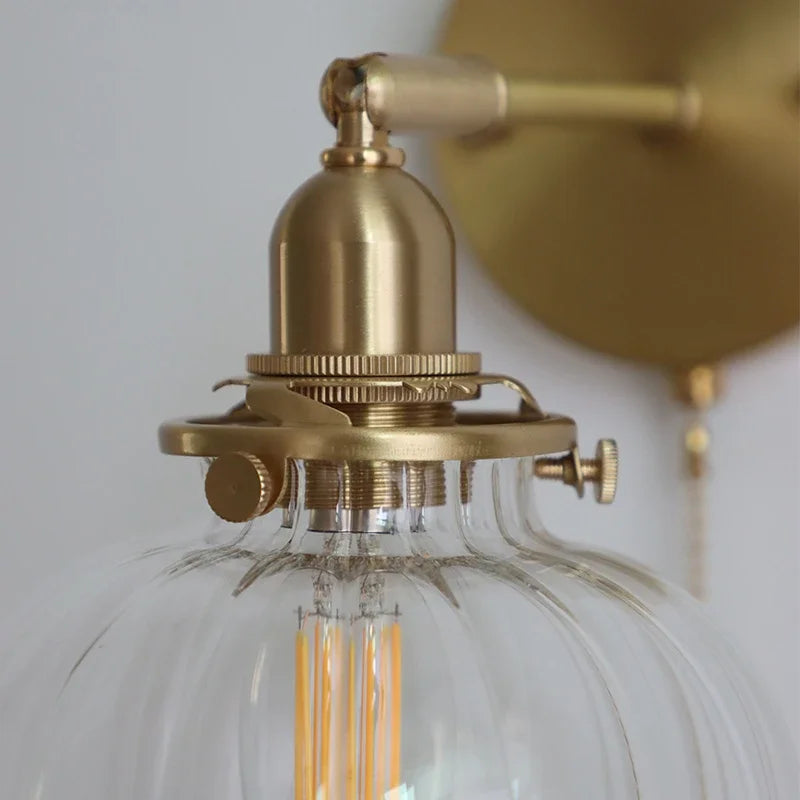 LightCrown Wall Lamp - Sleek Modern Lighting