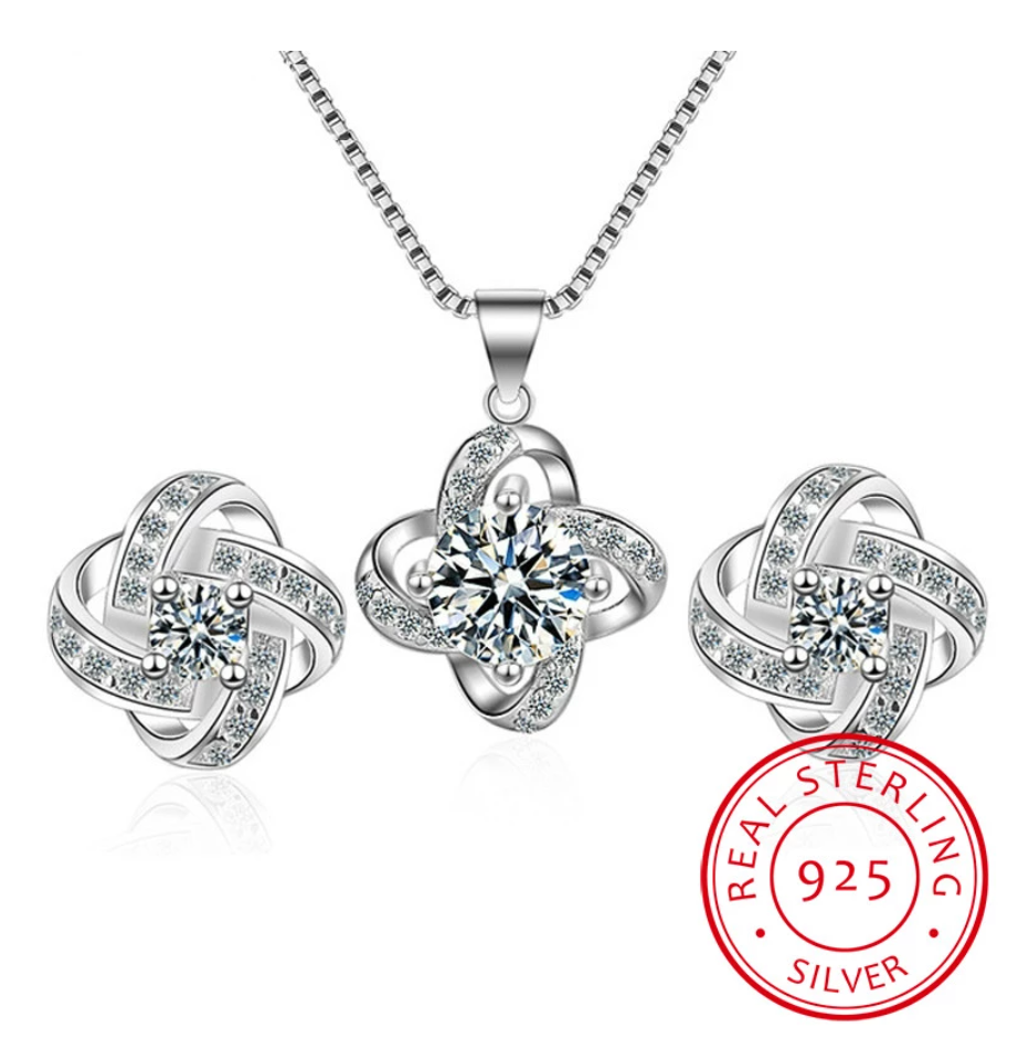 Charming Liebdesknoop Necklace and Earrings Set | The ideal gift!