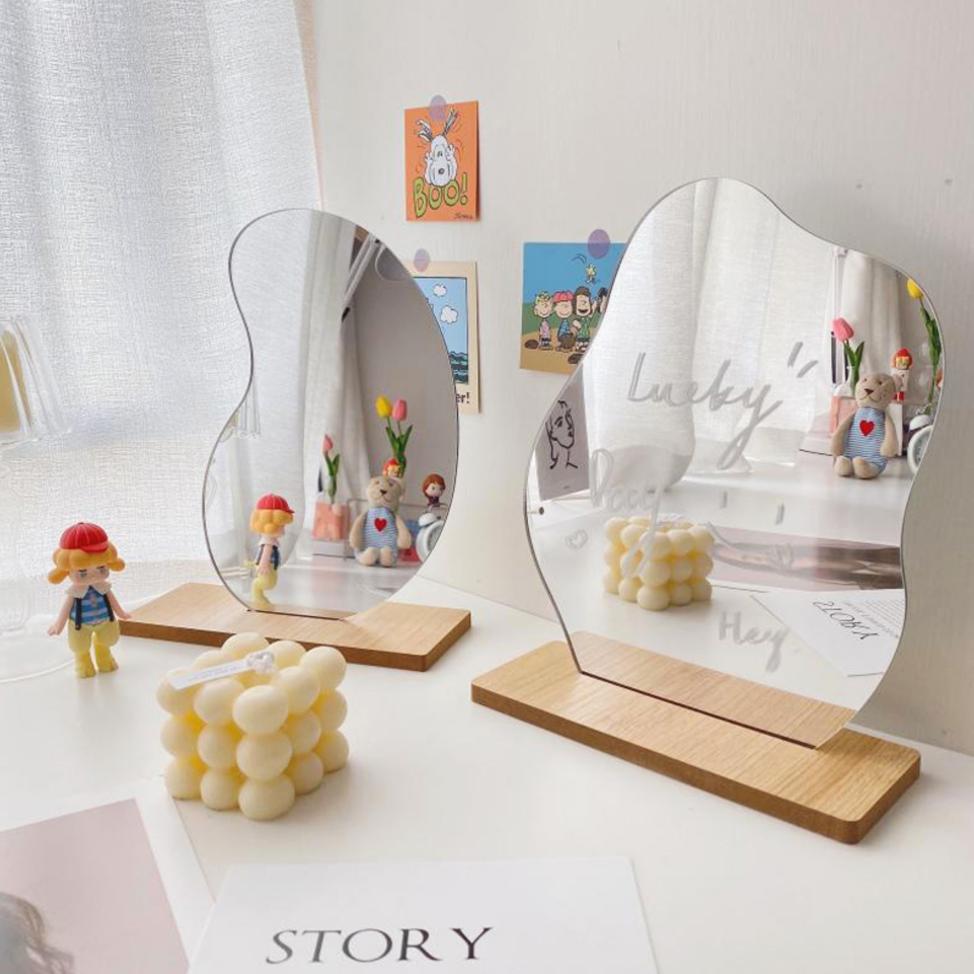 Wavy & Curvy Mirror