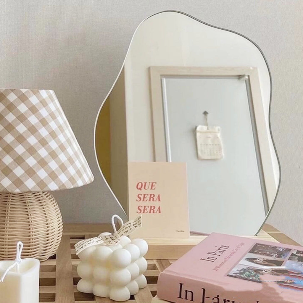 Wavy & Curvy Mirror