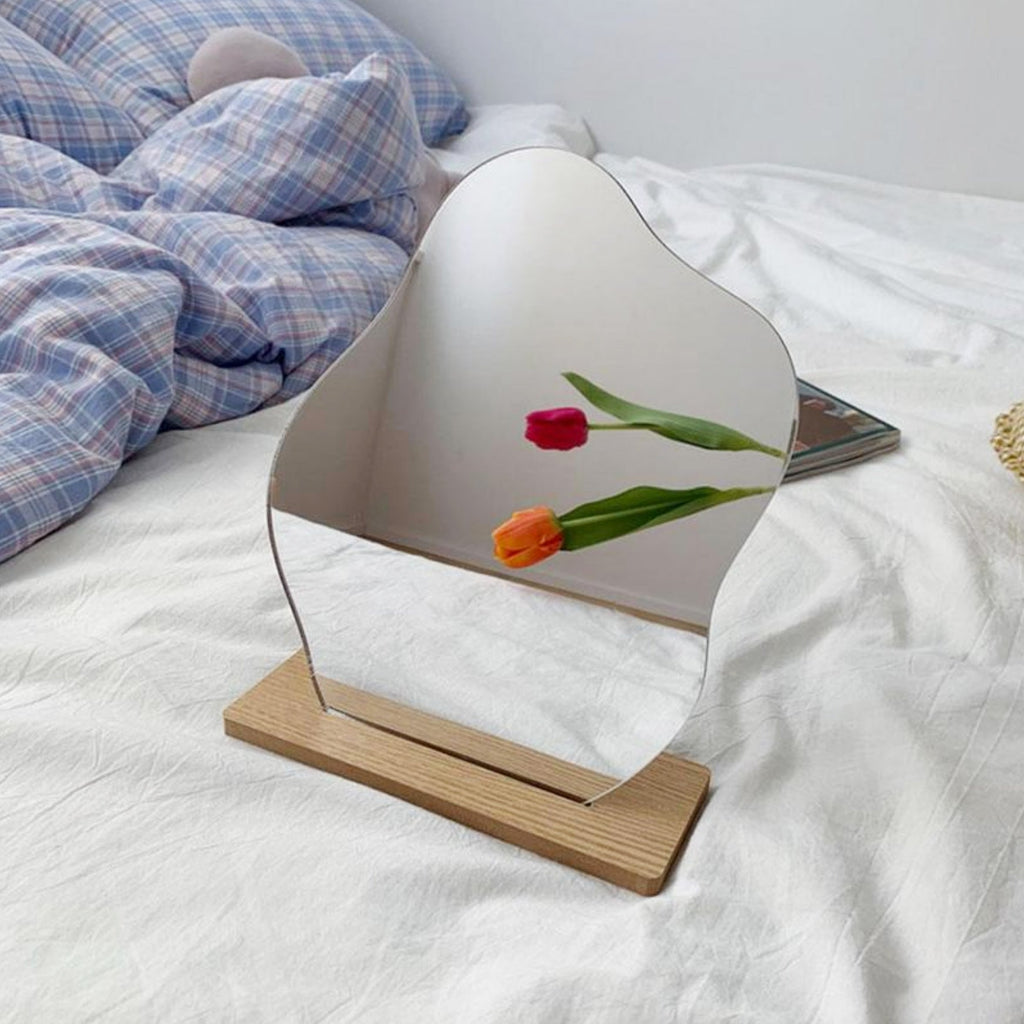 Wavy & Curvy Mirror