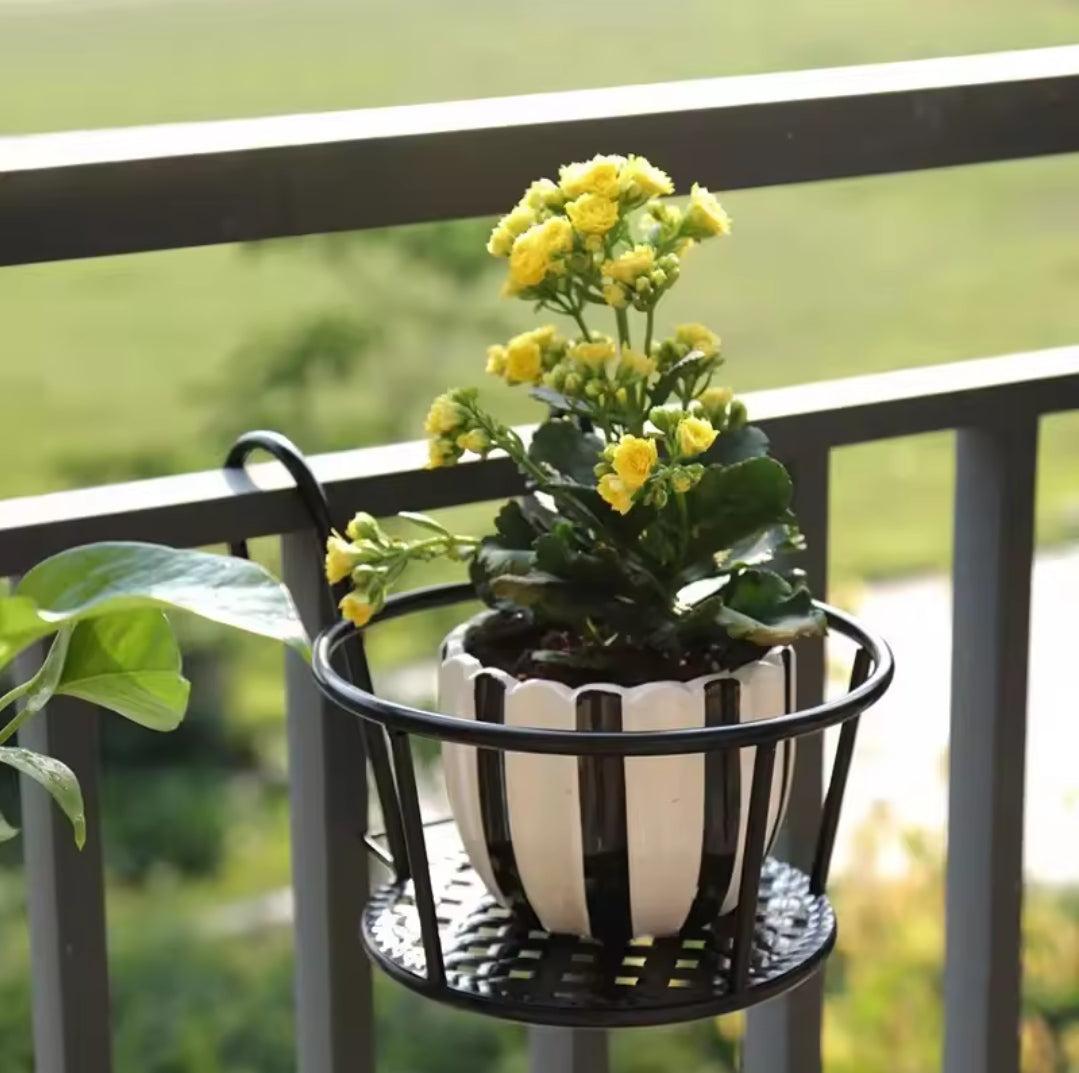 3Pc Over the Balcony Flower Pot Holder Black Nov