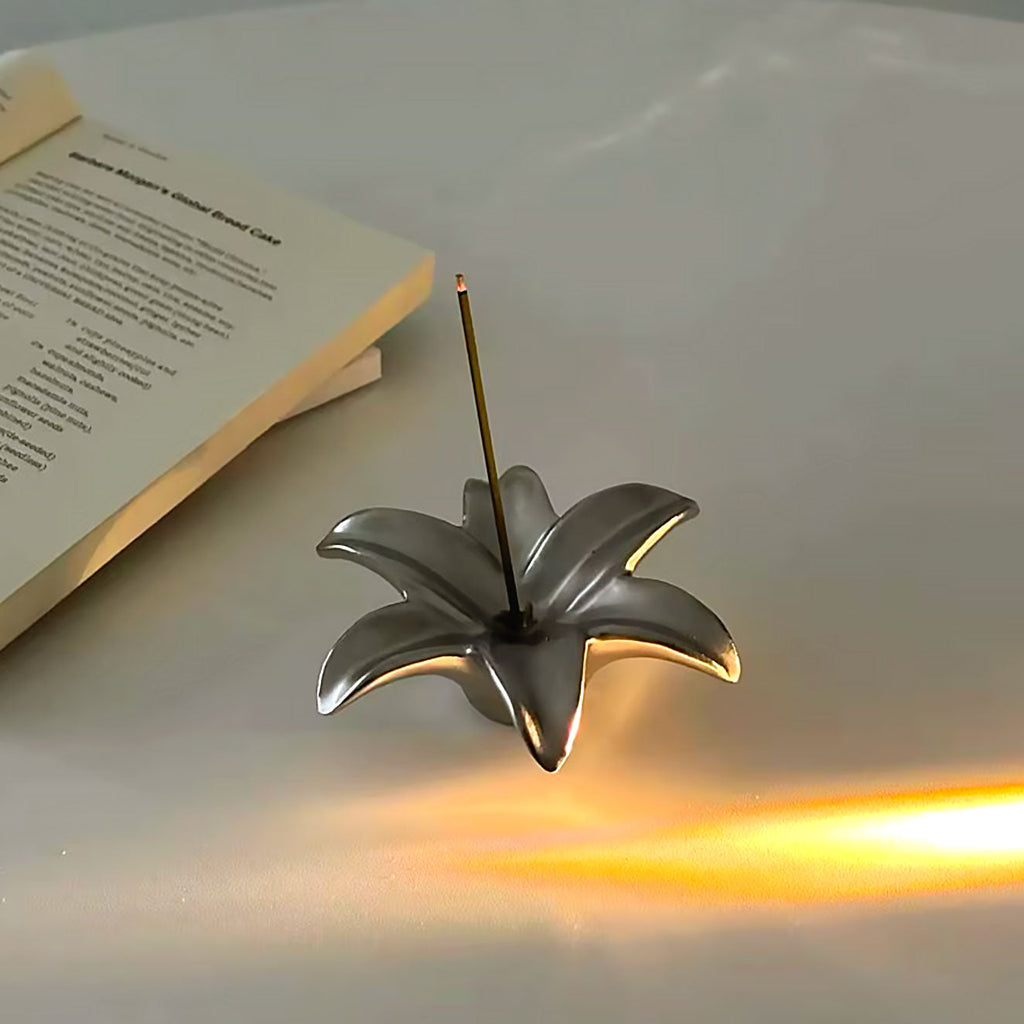 Handmade 3D Glass Ceramic Lily Incense Holder