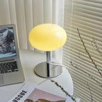SérénitéMagique - Elegant Beige Table Lamp for Ambient Lighting