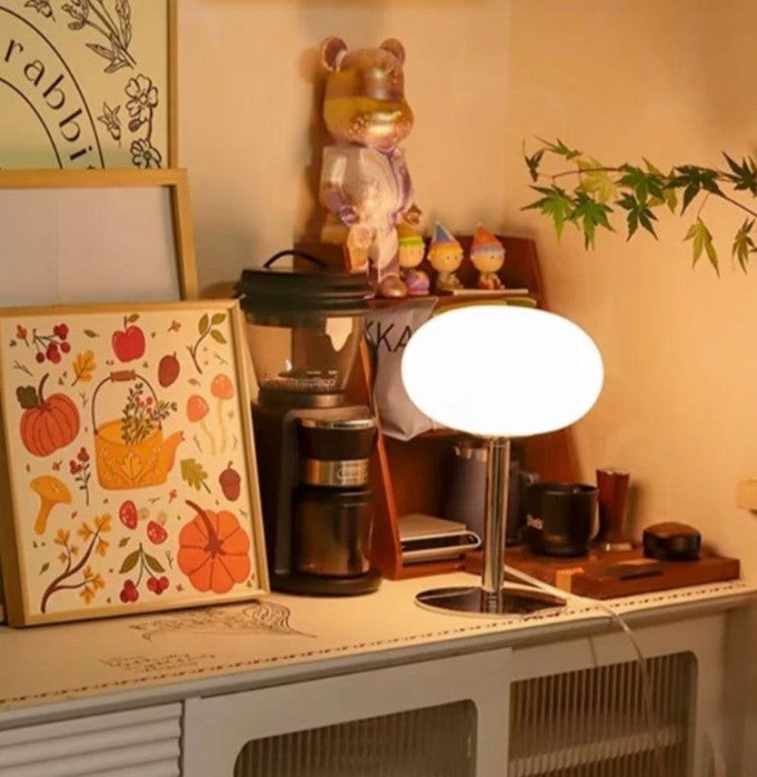 SérénitéMagique - Elegant Beige Table Lamp for Ambient Lighting