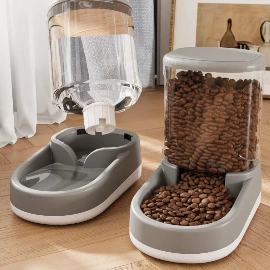 Flow Feed Dispenser