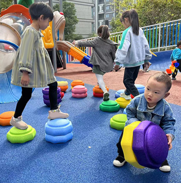 StonePlay Enhances Sensory Development