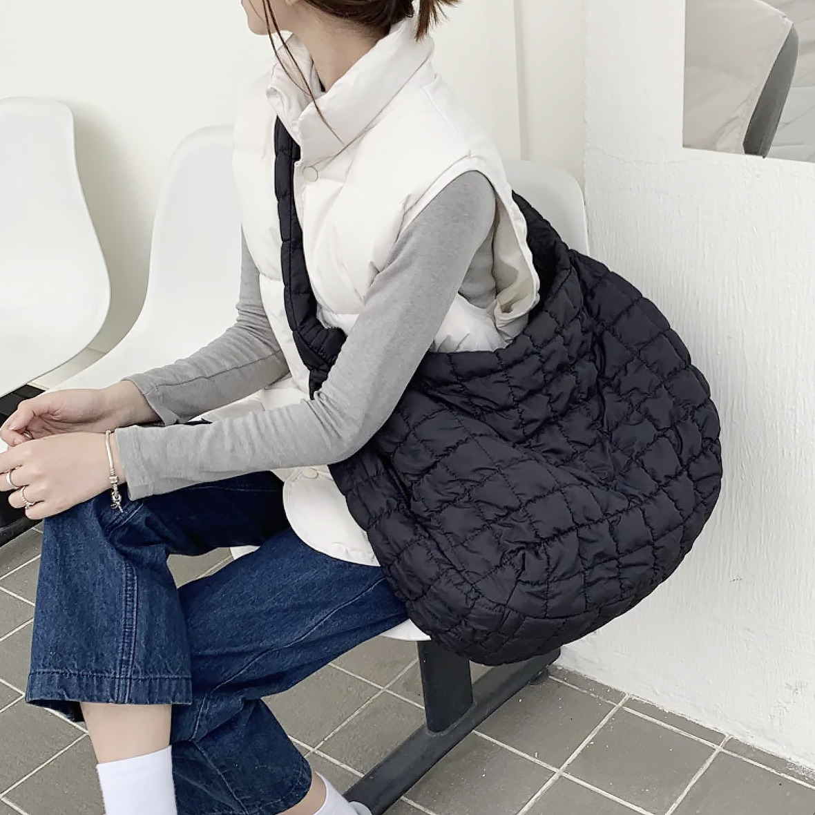 Cross Quilt X-Large Shoulder Bag
