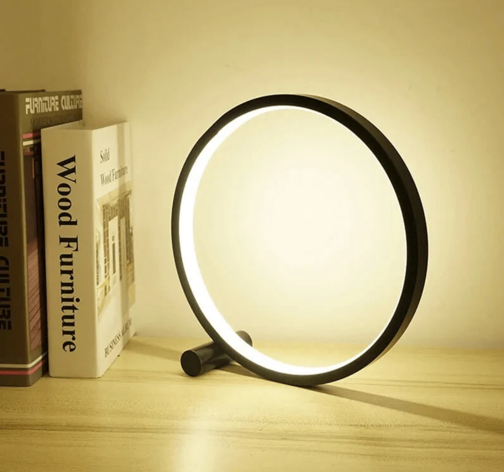 Minimalistic table lamp with touch and dimming function