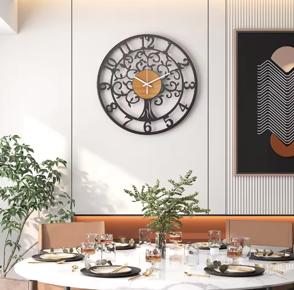 EternaLine | Silent Wall Clock with Geometric Pattern
