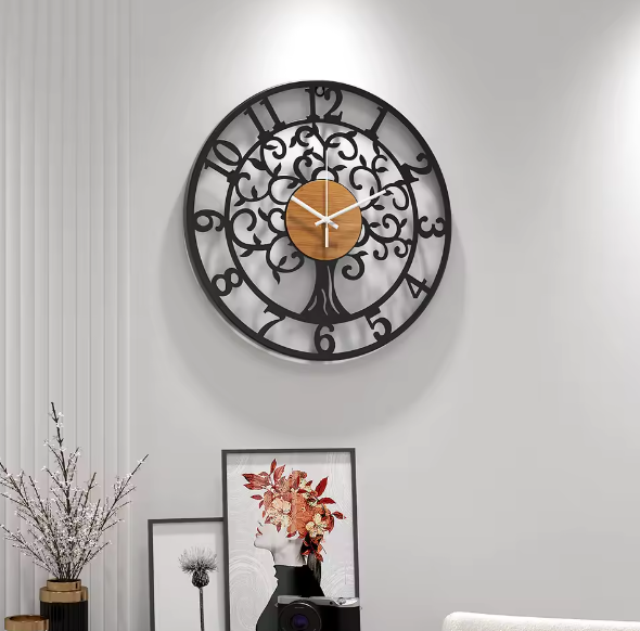 EternaLine | Silent Wall Clock with Geometric Pattern