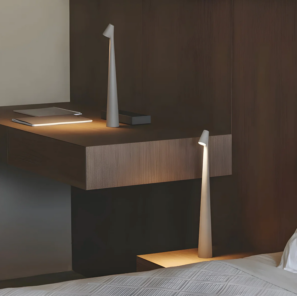 At the desk LED Northern light - 3 intensities, wireless Scandinavian design