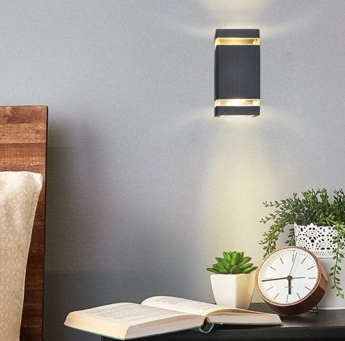 Modern outdoor light with elegant design
