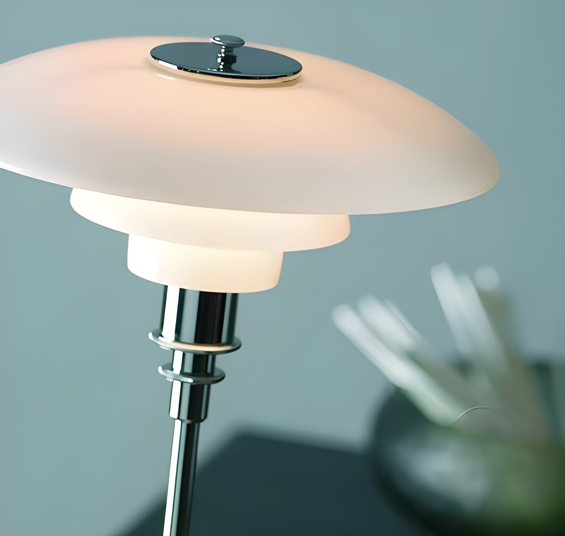 NordiGlow LED Table Lamp – Elegant glass design in Nordic style, dimmable lighting for office, living room or bedroom
