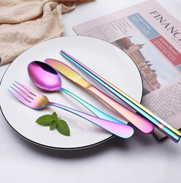 Compact stainless steel cutlery set for on the go