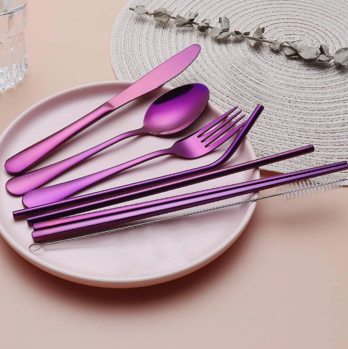 Compact stainless steel cutlery set for on the go