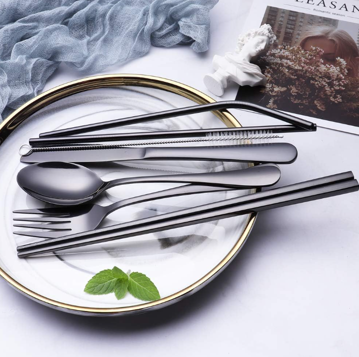 Compact stainless steel cutlery set for on the go