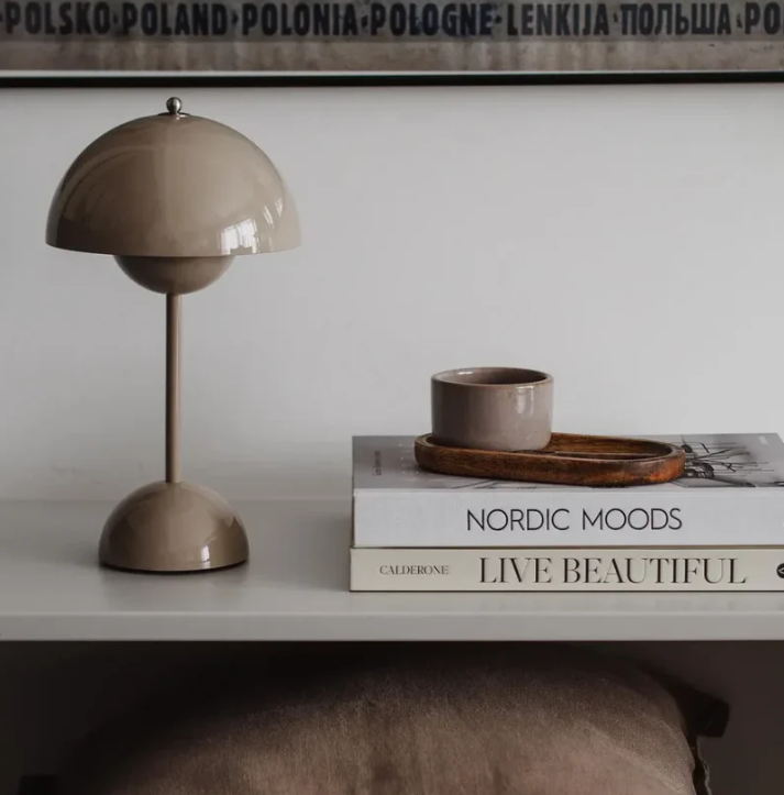 Contemporary Touch Table Lamp