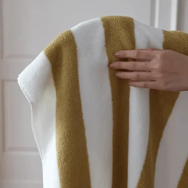 Retro Stripes Towel (Chunky)