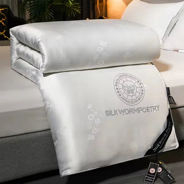 Luxury Winter Duvet made of 100% Mulberry Silk