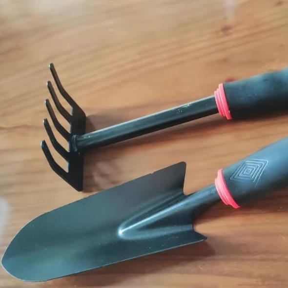 Small Gardening Shovel for Planting Flowers and Vegetables