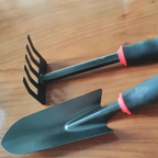 Small Gardening Shovel for Planting Flowers and Vegetables