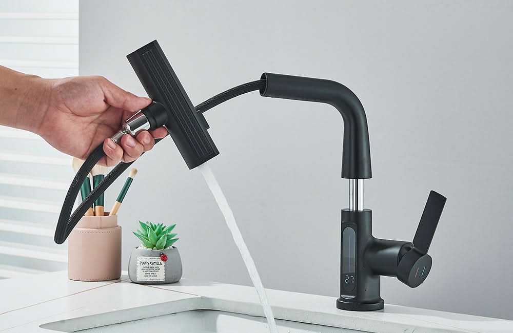 LUXOR - Modern digital washbasin tap
