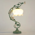 Artistic Nature-Themed Flower Desk Lamp