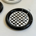 Monochrome Chubby Plates