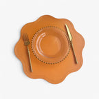 Refined floral pattern for stylish interiors