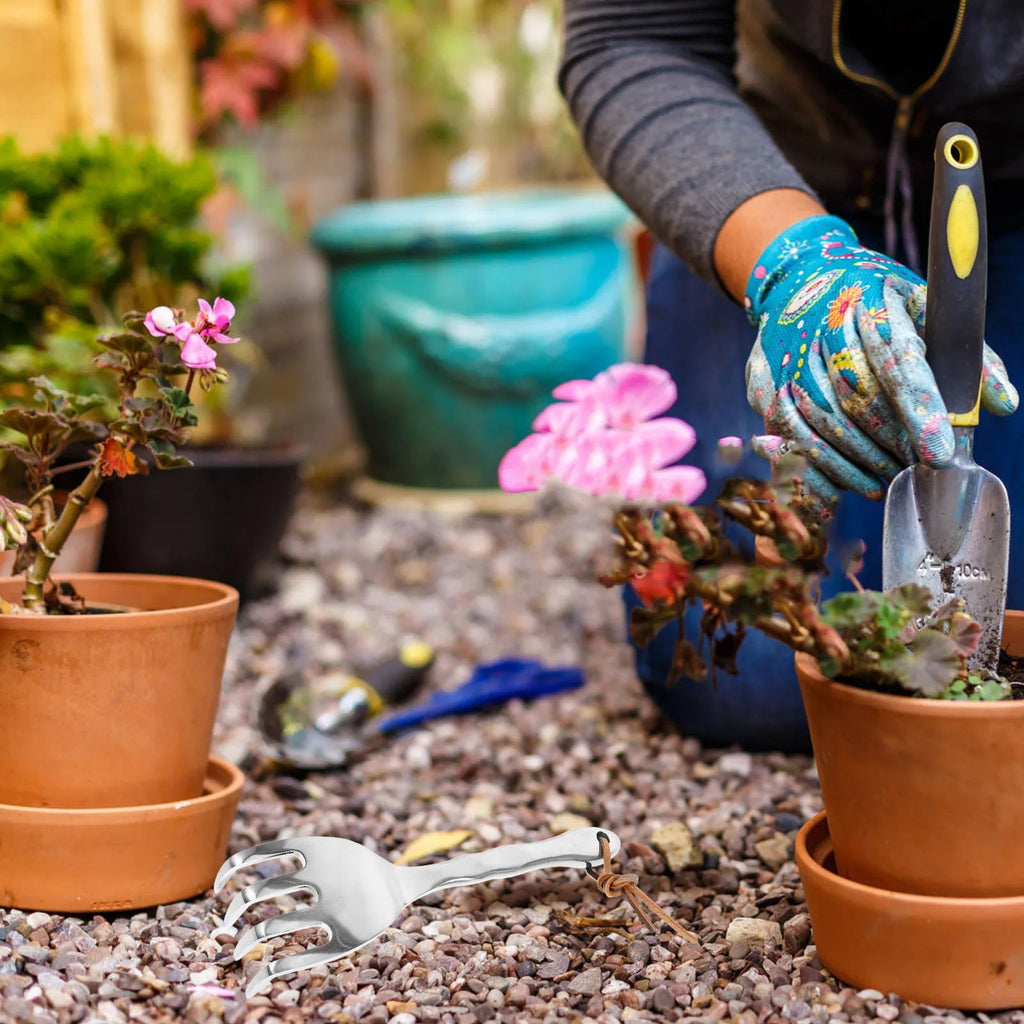 Floravix Mini Garden Hand Rake | Lightweight & Durable | For Weeding, Digging & Soil Loosening | 20.5 cm Length