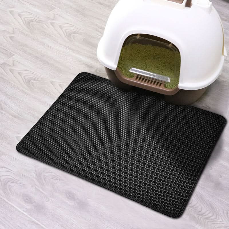 Non-slip litter tray mat for a clean home