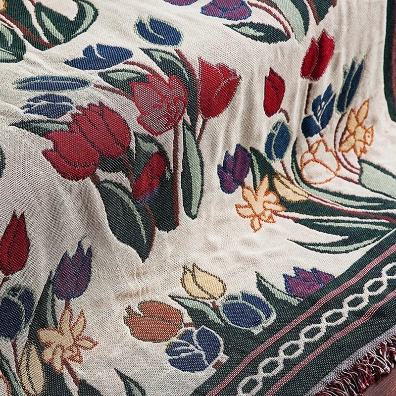 Colorful elegance for camping moments