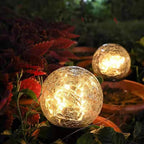 LED garden lights in crackle glass look – solar ball lamps for outdoor use and decoration