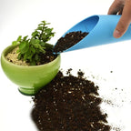 Plastic Plant Spade – Practical Tool for Transplanting and Fertilizing Plants