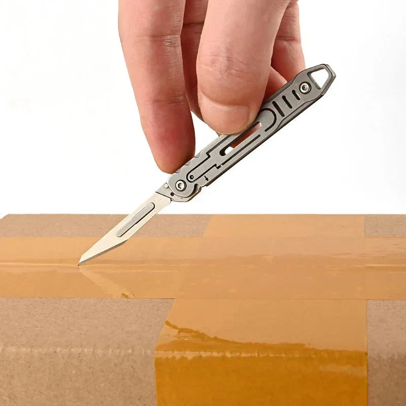 Replaceable Blades Foldable EDC Knife