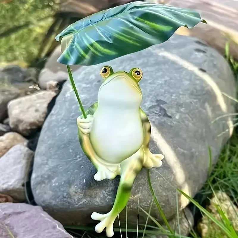 Frog on Lotus Leaf Figure for Aquarium Garden Decoration and Balcony Decoration