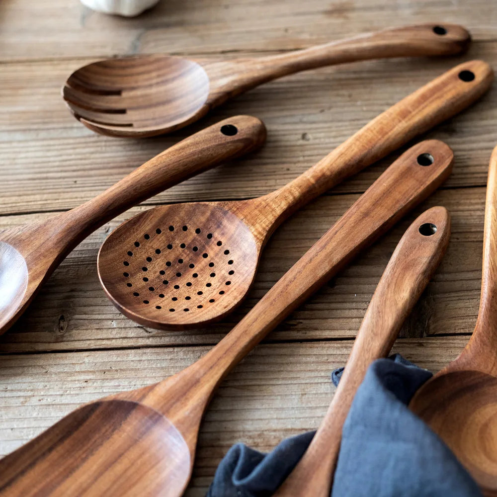 Kitchen Set Made from Natural Teak Wood