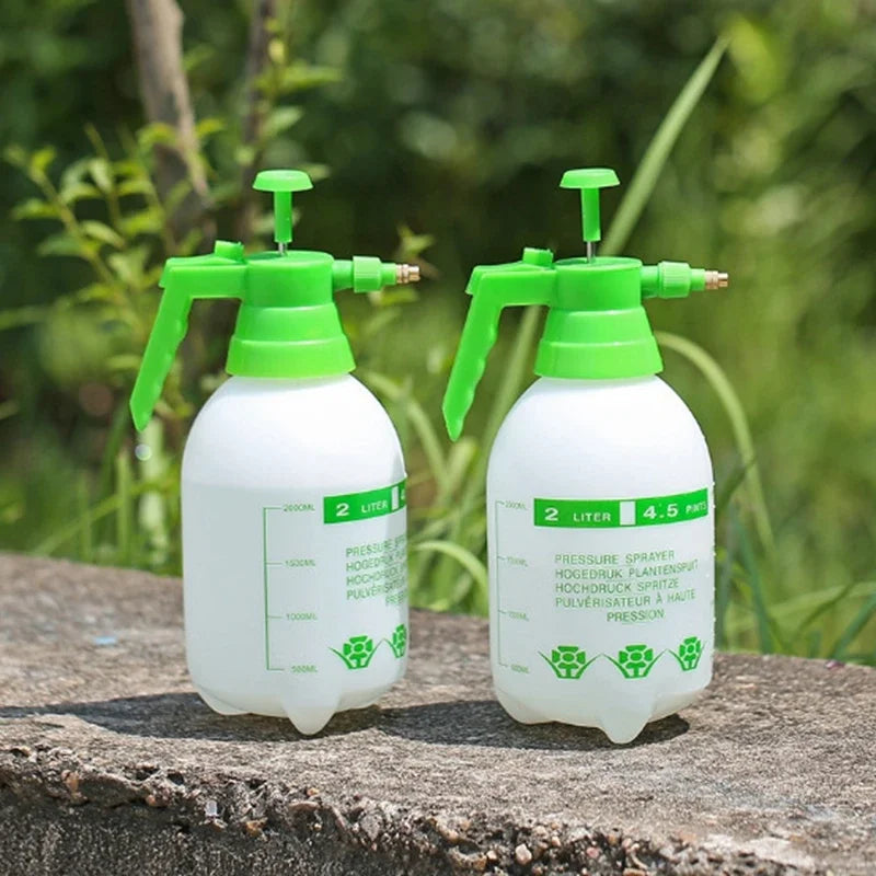 Spray Bottle Plantura | 2L Garden Sprayer | Adjustable Nozzle & Hand Pump | For Plant & Flower Care