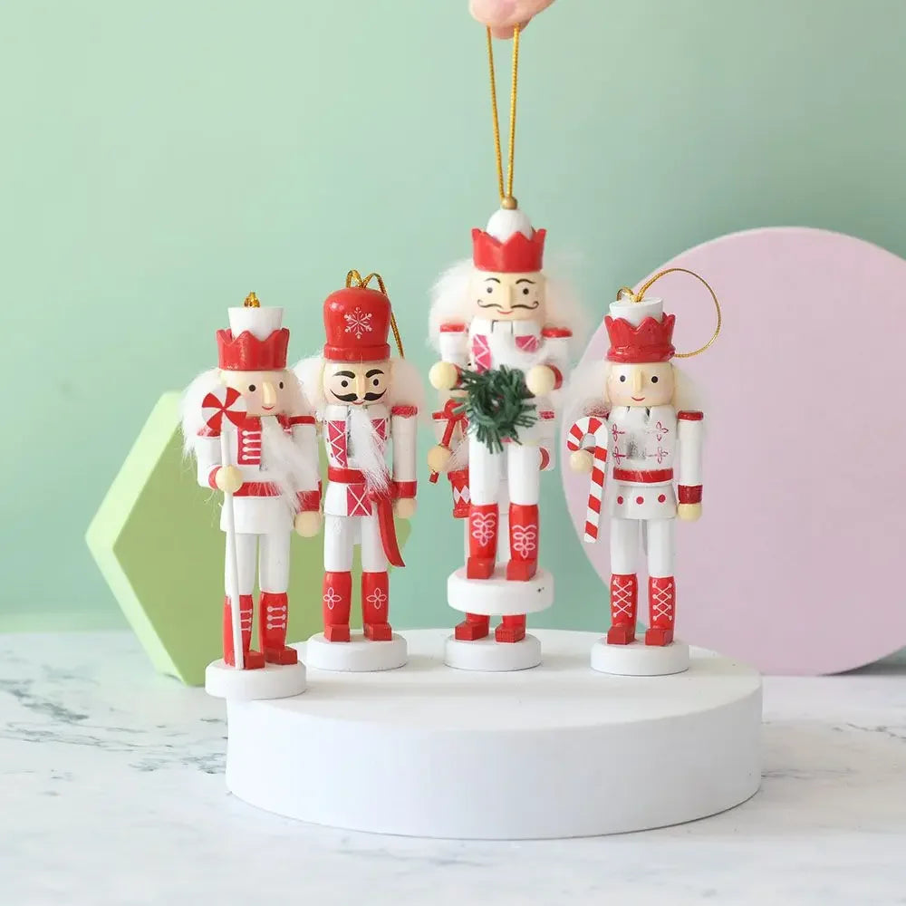 BritishTradition | Luxury Puppet Nutcracker Set