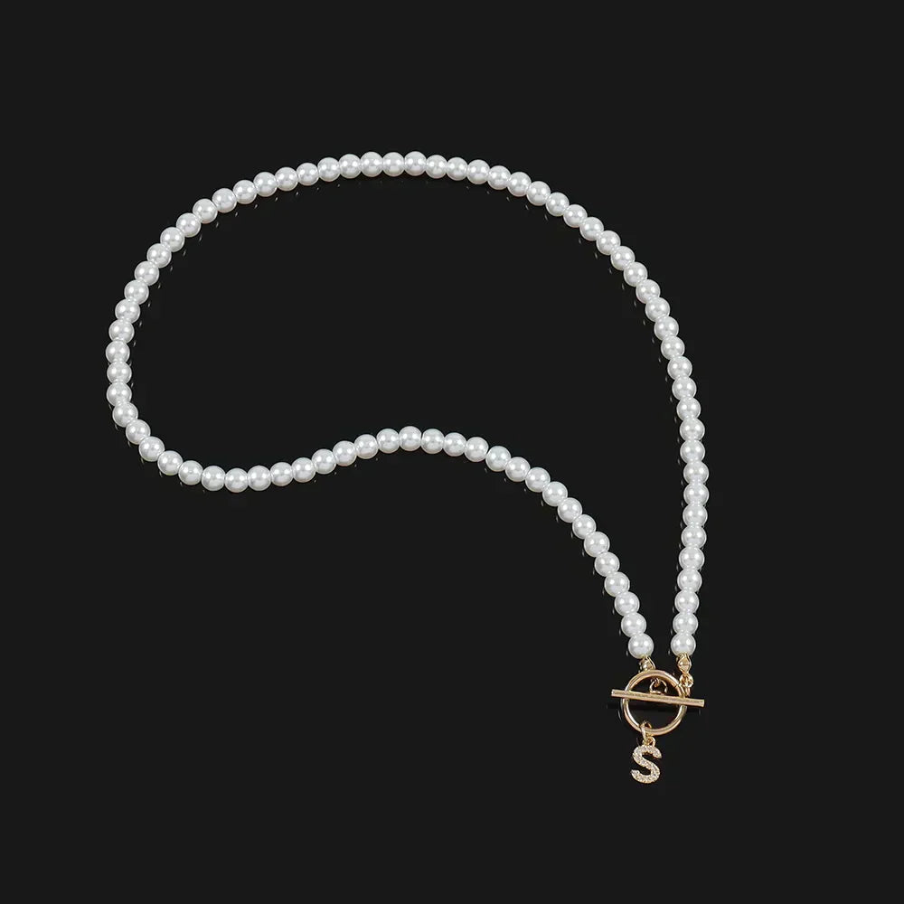 Suse | Pearl necklace for girls with initials