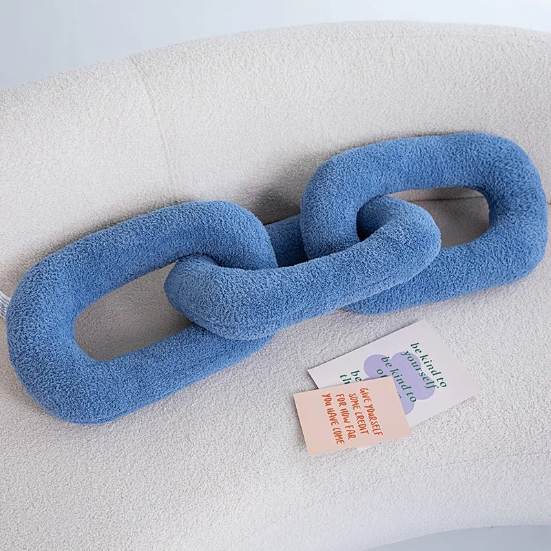 Chain Knot Cushion