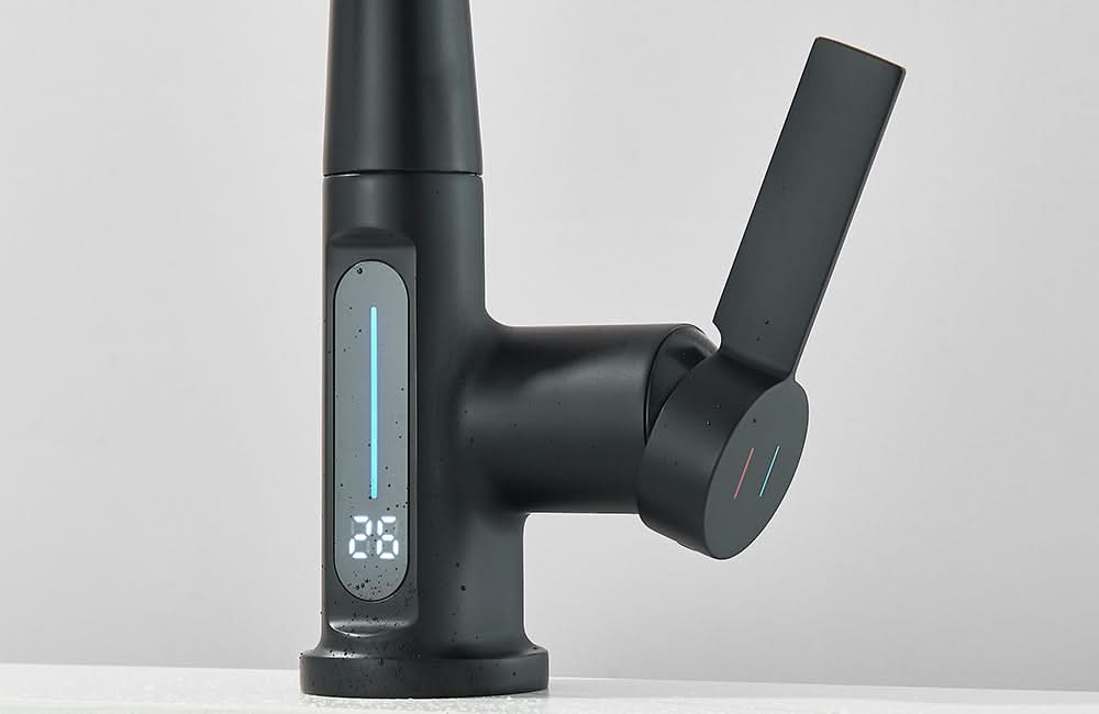 LUXOR - Modern digital washbasin tap