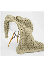 Cozy Knit Chunky Blanket