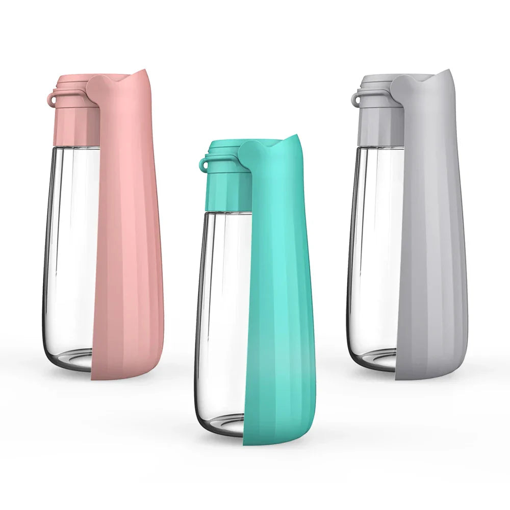 Dog Water Bottle Lapuro FoldDrink | Collapsible water dispenser for on the go | 550 ml | For small & large dogs and cats