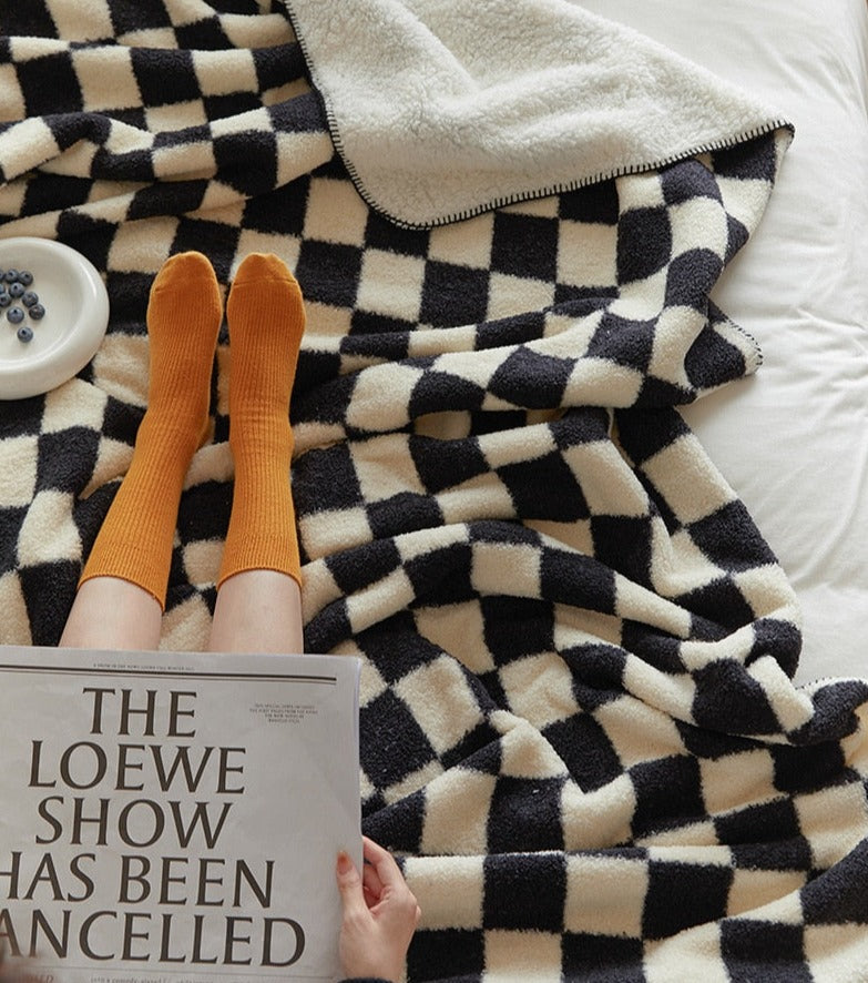 Plain Checkerboard Throw