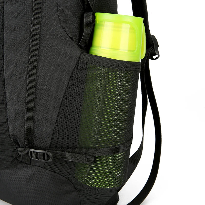 Folding Backpack "Alpivio" | Ultralight & Compact | 18L Volume | 42x28x15 cm