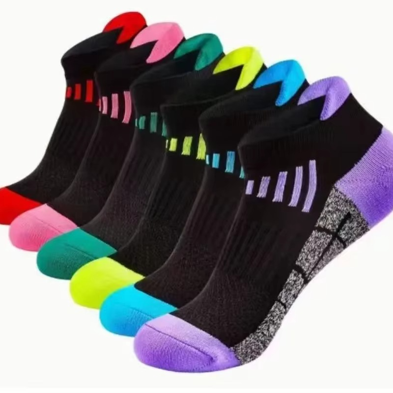 6 Pairs Low Cut Breathable Sports Socks for Men and Women – Sweat Absorbing Odor Resistant Thin Running Socks for Gym and Everyday Wear