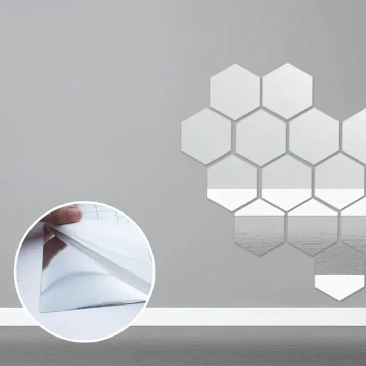 Self-adhesive DIY mirror – Flexible & decorative