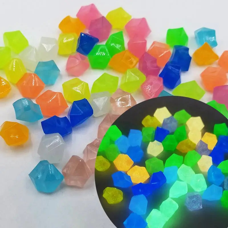 Self-luminous stones – For creative garden design & decoration in the house